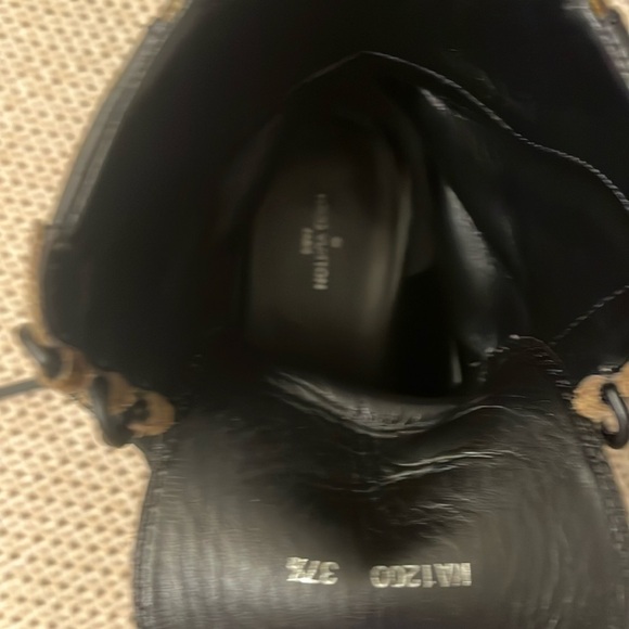 Louie Vuitton boots size 37 1/2 - Picture 5 of 5